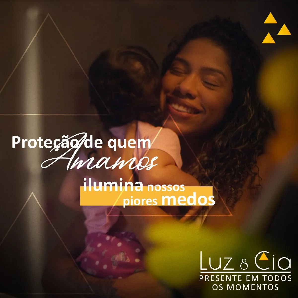 Projeto social Yellow Week Luz & Cia